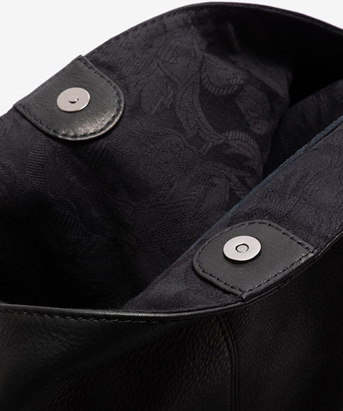 MR.OLIVE E.O.I / WATER PROOF WASHABLE LEATHER / BIG SHOULDER BAG / ミスターオリーブ イーオーアイ / ウォータープルーフウォッシャブルレザー / ビッグショルダーバッグ