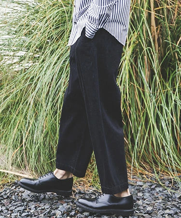 MR.OLIVE / RINSE WASH 8oz DENIM / 2TACK WIDE EASY PANTS / ミスターオリーブ / リンスウォッシュ8オンスデニム / 2タックワイドイージーパンツ