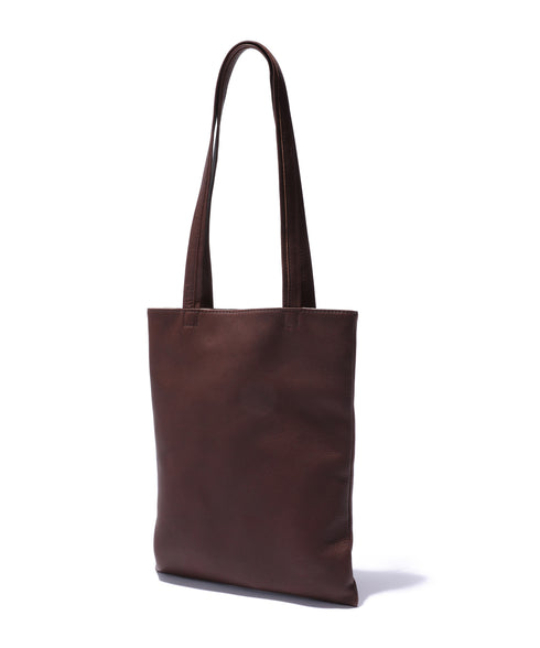 MR.OLIVE E.O.I / WATERPROOF WASHABLE LEATHER / FLAT TOTE BAG(MEDIUM) / ミスターオリーブイーオーアイ / ウォータープルーフウォッシャブルレザー / フラットトートバッグ(MEDIUM)