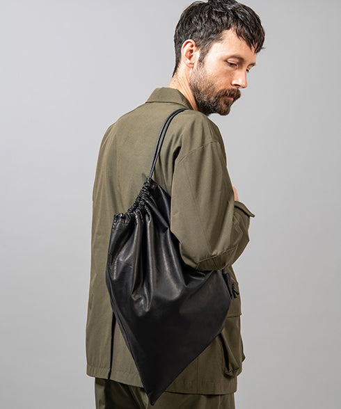 MR.OLIVE E.O.I / WATER PROOF WASHABLE LEATHER / DRAWSTRING GYM BAG / ミスターオリーブイーオーアイ / ウォータープルーフウォッシャブルレザー / ドローストリングジムバッグ